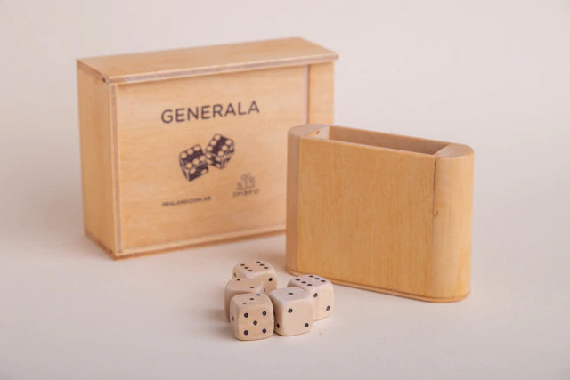 Generala en madera para jugar con dados - Pegland