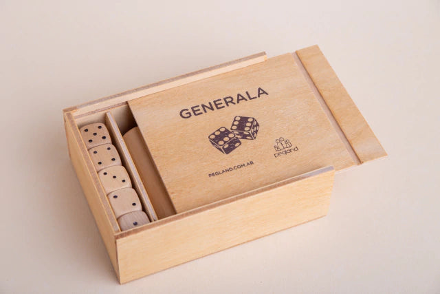 Generala en madera para jugar con dados - Pegland