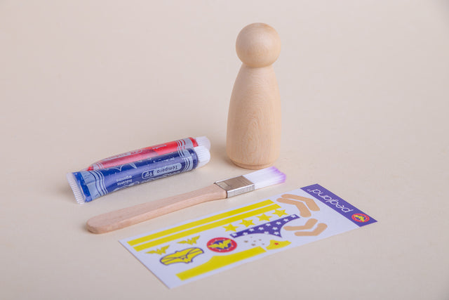 Kit crear superheroes Mujer Maravilla en madera maciza palo blanco para jugar y pintar - Pegland