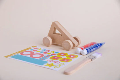 Kit cumple autos en madera MDF para jugar y pintar - Pegland